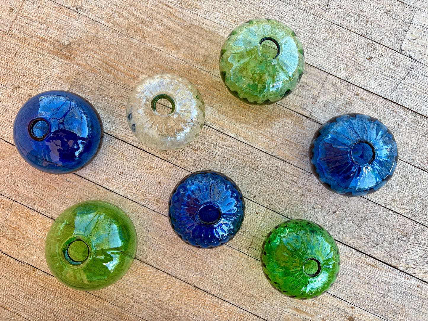 Mini Organic Shaped Bud Vase